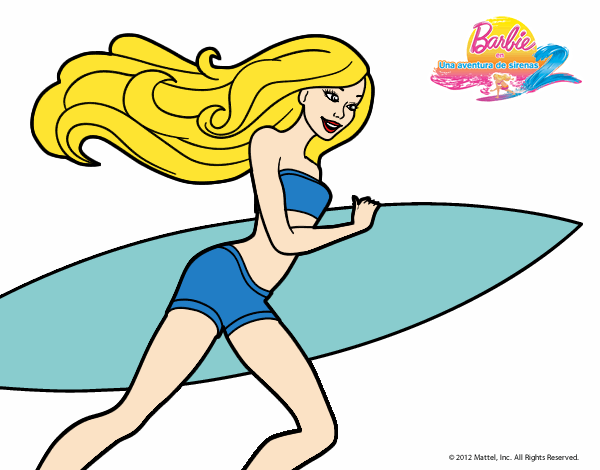 Barbie corre al agua