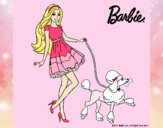 Barbie paseando a su mascota