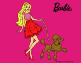 Barbie paseando a su mascota