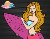 Barbie va a surfear