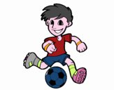 Jugador de fútbol con balón