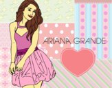 Dibujo Ariana Grande pintado por LunaLunita
