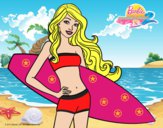 Barbie con tabla de surf