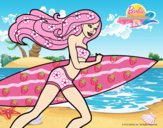 Barbie corre al agua