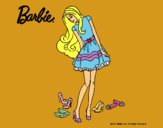 Barbie y su colección de zapatos