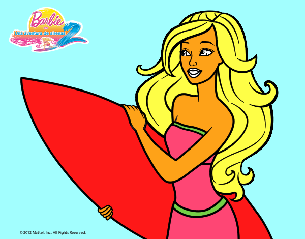 Barbie va a surfear