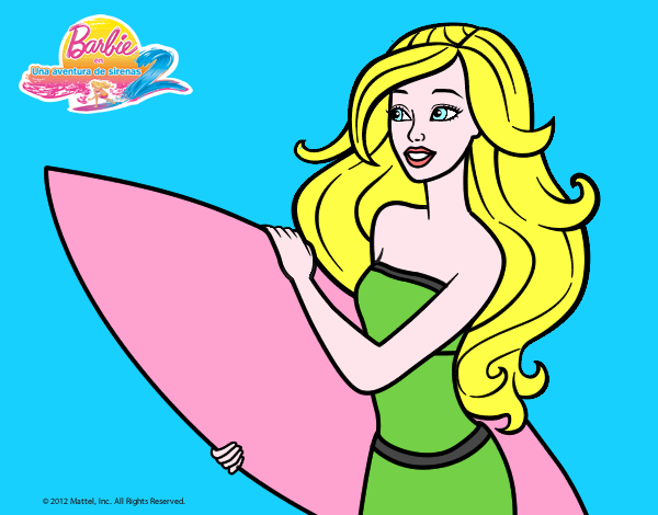 Barbie va a surfear