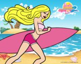 Barbie corre al agua