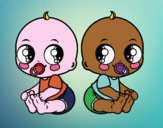 Dibujo Bebés gemelos pintado por lucia26