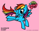 Dibujo Rainbow Dash pintado por lisamarie