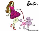 Barbie paseando a su mascota