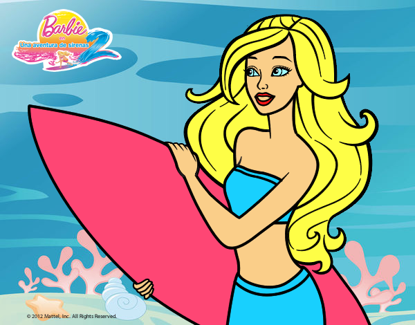 Barbie va a surfear