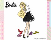 Barbie y su colección de zapatos