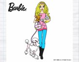 Dibujo Barbie con sus mascotas pintado por Juli321