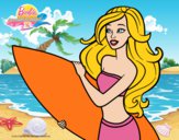 Barbie va a surfear