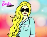 Dibujo Barbie con gafas de sol pintado por JuanitaPaz