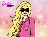 Dibujo Barbie con gafas de sol pintado por viry10