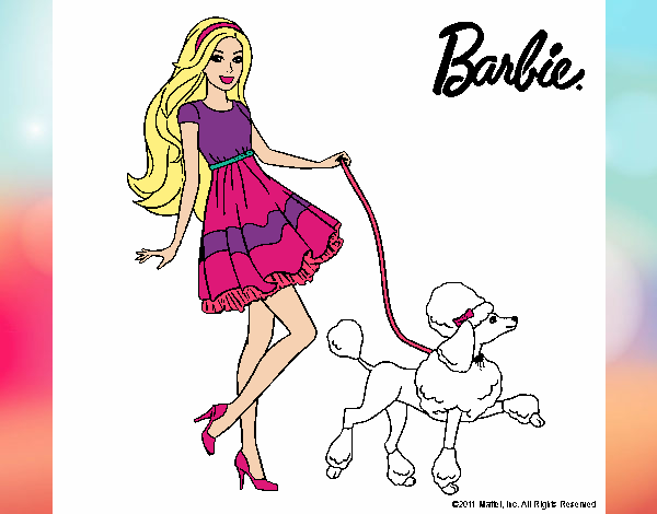 Barbie paseando a su mascota