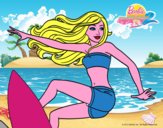 Barbie surfeando