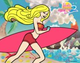 Barbie corre al agua