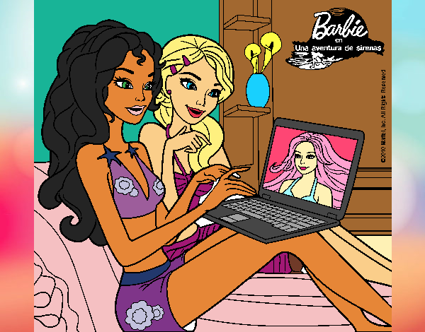 Barbie chateando