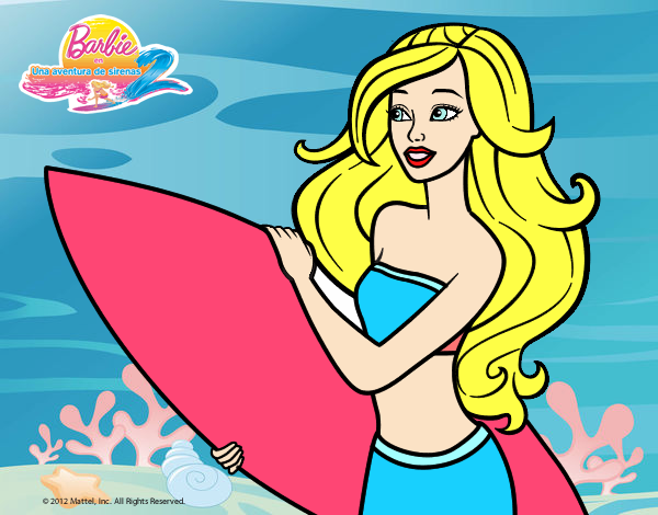 Barbie va a surfear