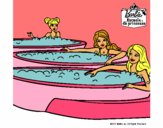 Barbie y sus amigas en el jacuzzi