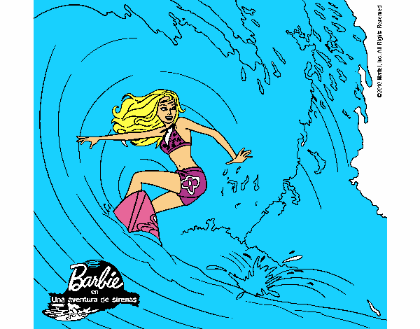 Barbie practicando surf