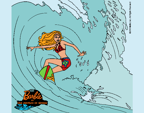 Barbie practicando surf