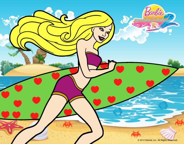 Barbie corre al agua