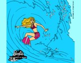 Barbie practicando surf