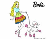 Barbie paseando a su mascota