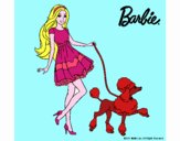 Barbie paseando a su mascota