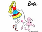 Barbie paseando a su mascota