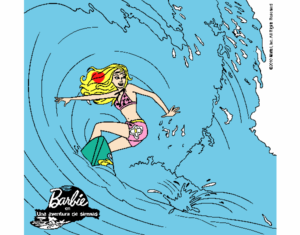 Barbie practicando surf