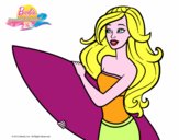 Barbie va a surfear