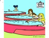 Barbie y sus amigas en el jacuzzi