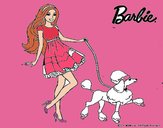 Barbie paseando a su mascota