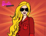 Barbie con gafas de sol