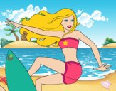 Barbie surfeando