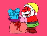 Santa Claus ofreciendo regalos