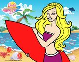 Barbie va a surfear