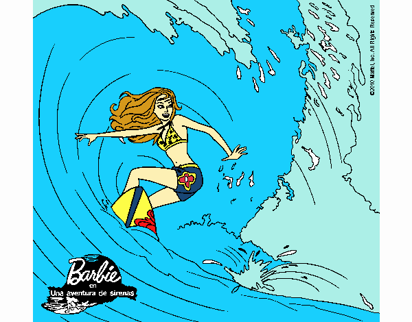 Barbie practicando surf