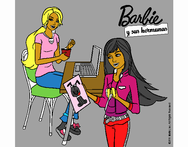 Barbie y su hermana merendando