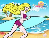 Barbie corre al agua