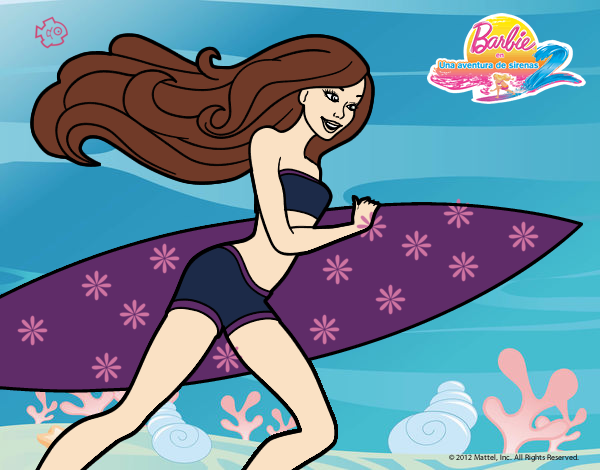 Barbie corre al agua