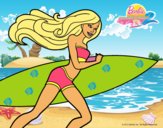 Barbie corre al agua