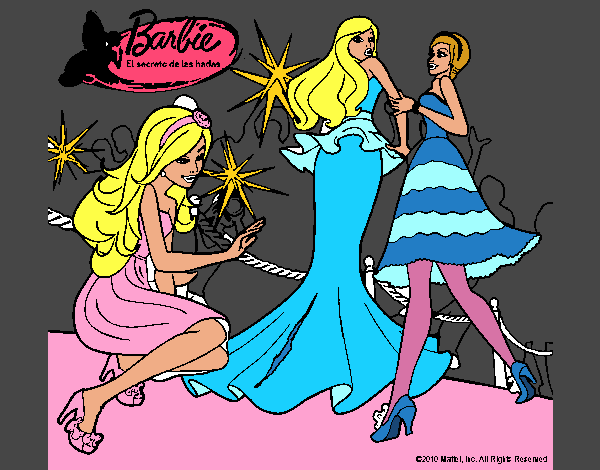 BARBIE LA  PASARELA MAGICA 