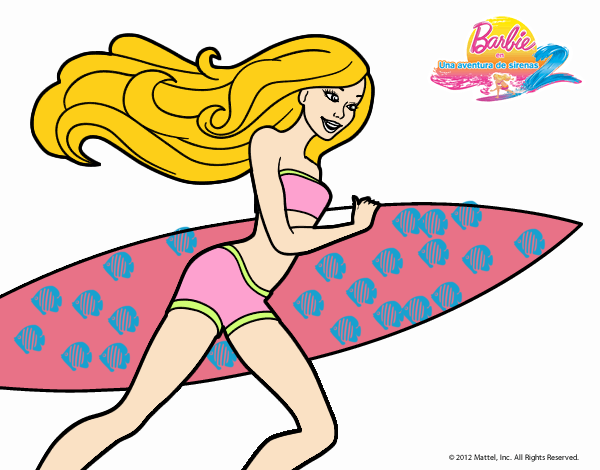 Barbie corre al agua