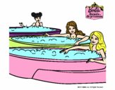 Barbie y sus amigas en el jacuzzi